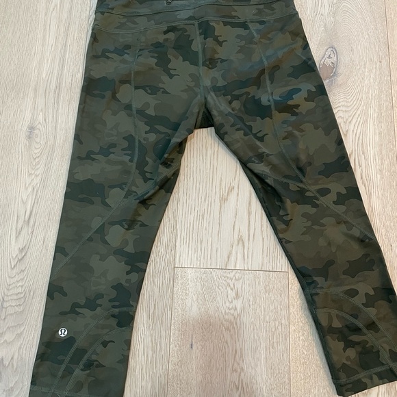 Lululemon Camo Print Capri Length Leggings - Picture 2 of 2